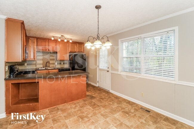 Building Photo - 2739 Hawk Trace NE