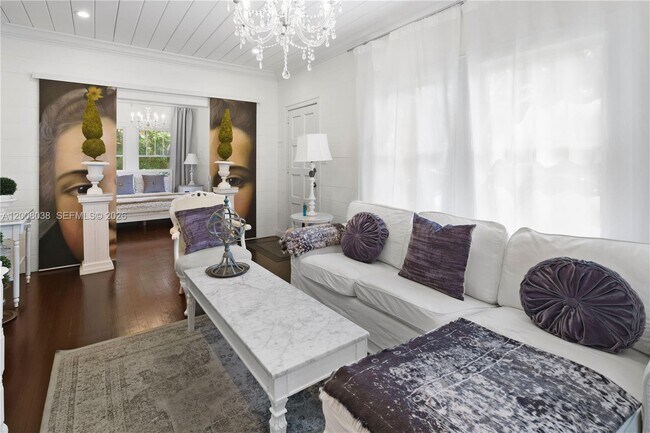 Foto del edificio - 743 NW 9th Ave