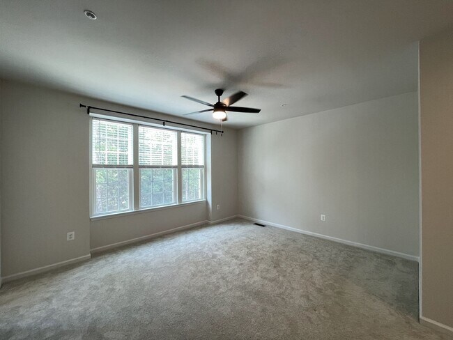 Building Photo - New 3-Bedroom Condo In Spotsylvania