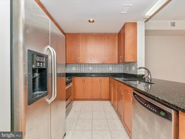 Building Photo - 4101 Albemarle St NW