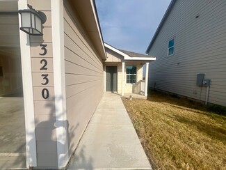 Building Photo - 3230 Carducci Dr