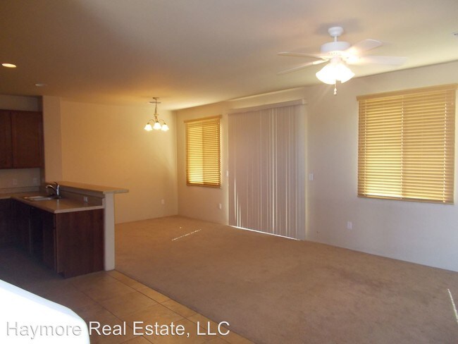 Building Photo - 2064 Cascadia Dr