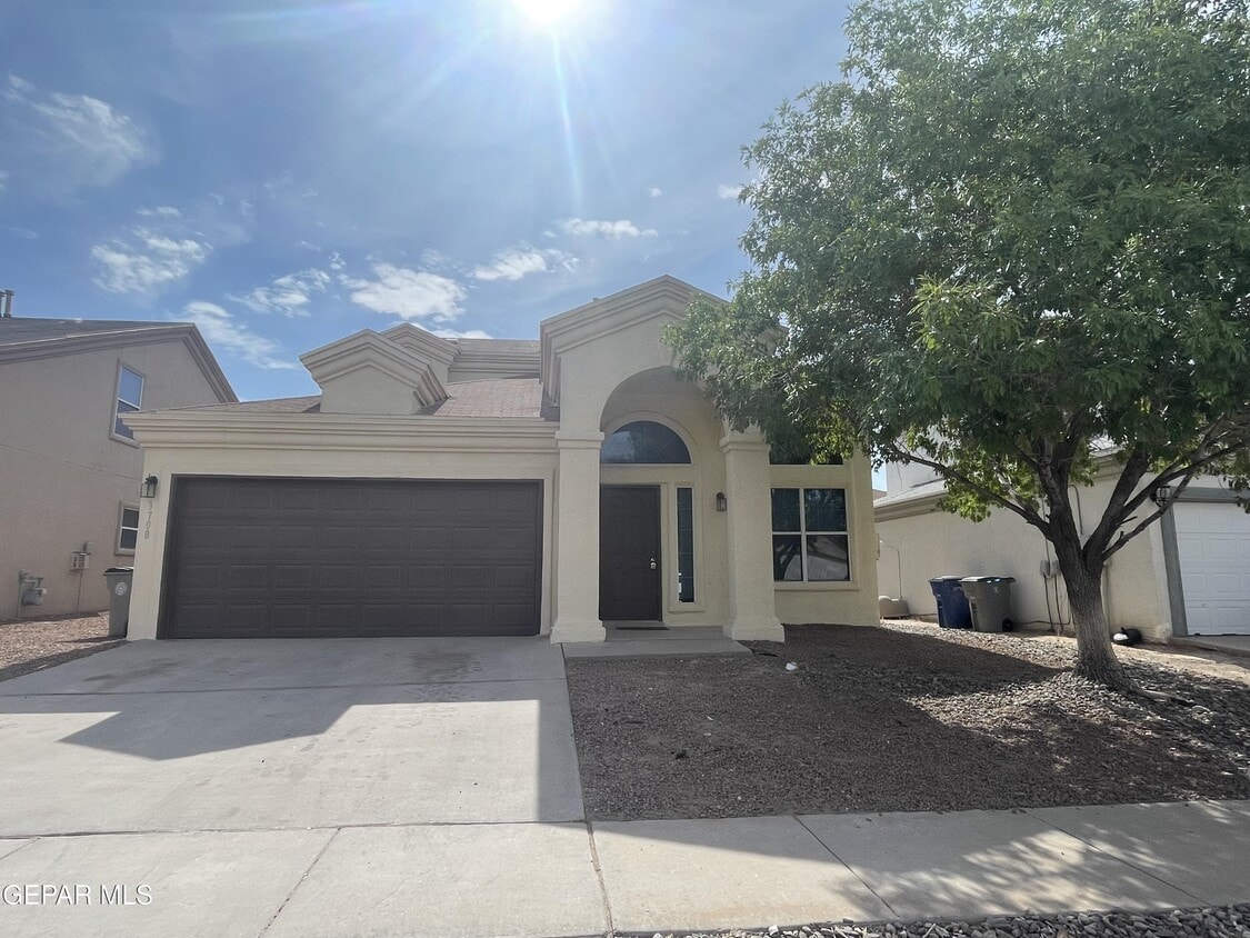 Foto principal - 3708 Prairie Rose St