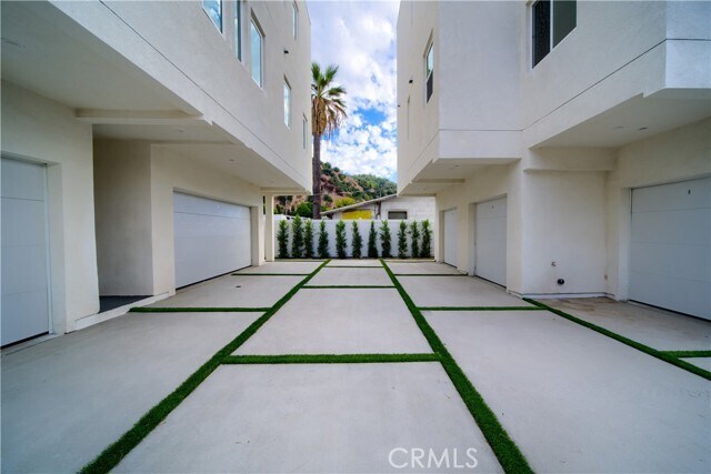 Foto del edificio - 257 S Ave 54