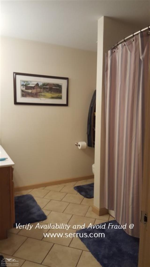 Building Photo - 712 Cannonsburg Dr