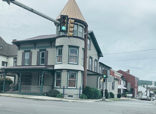 Foto del edificio - 108 Walnut St