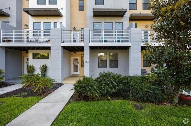 Building Photo - 1182 25th Way N