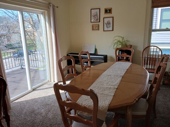 2nd Floor Office/ Work Room - 2461 Fairview Ave