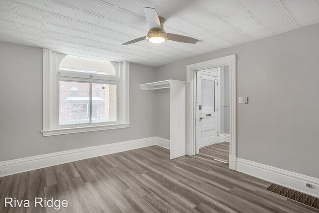 Foto del edificio - 5 br, 2.5 bath House - 3431 Parkview Avenue