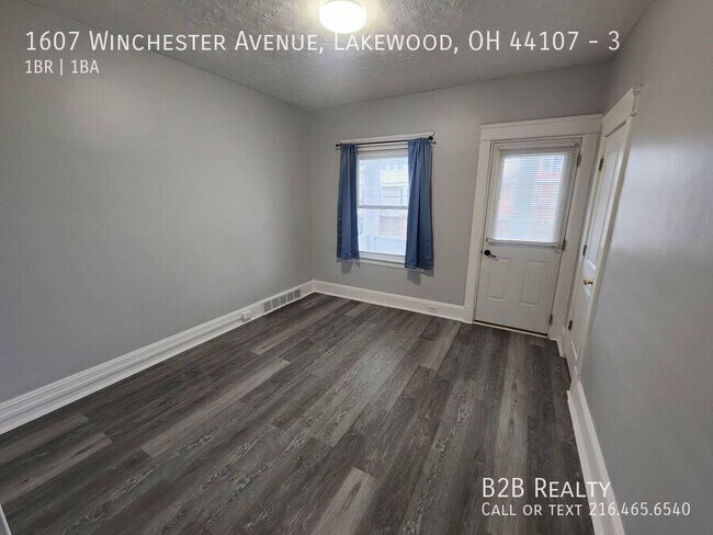 Foto del edificio - 1607 Winchester Ave