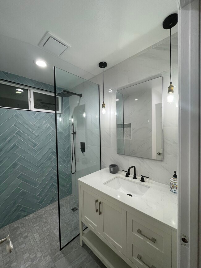 Foto del edificio - 22981 Ashwood