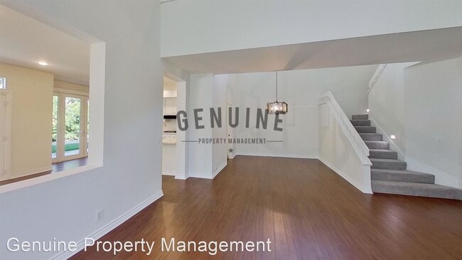 Building Photo - 4 br, 3 bath House - 19 Oakcliff