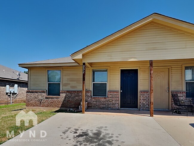 Building Photo - 232 Walnut Bend Rd