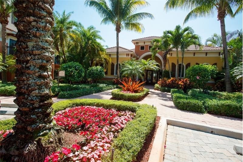 Primary Photo - 7453 Avenida del Mar