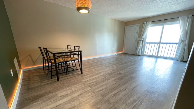 Sala de estar - 4151 S Semoran Blvd