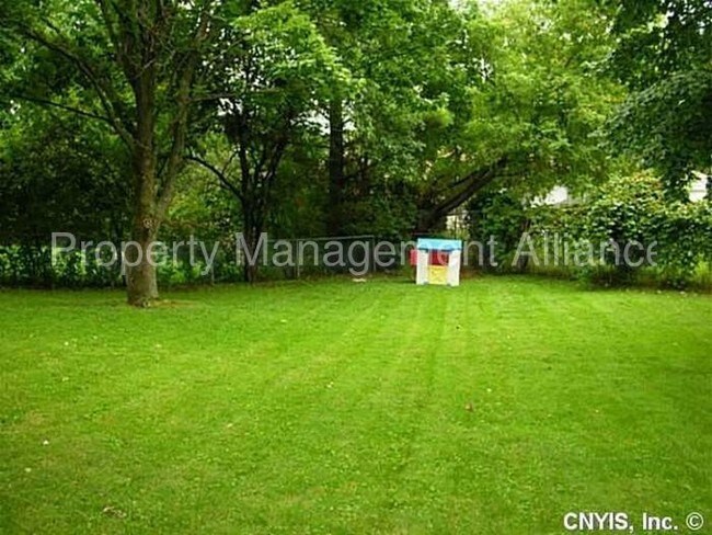 Foto del edificio - 105 Terraceview Rd