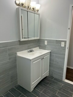 Building Photo - 391-399 Grove St