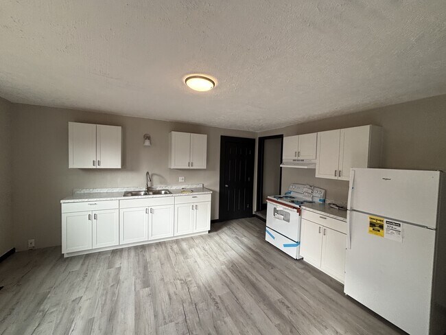 Foto del edificio - 621 Greenfield Ave SW