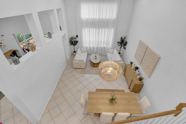 Foto del edificio - 6450 Brava Way