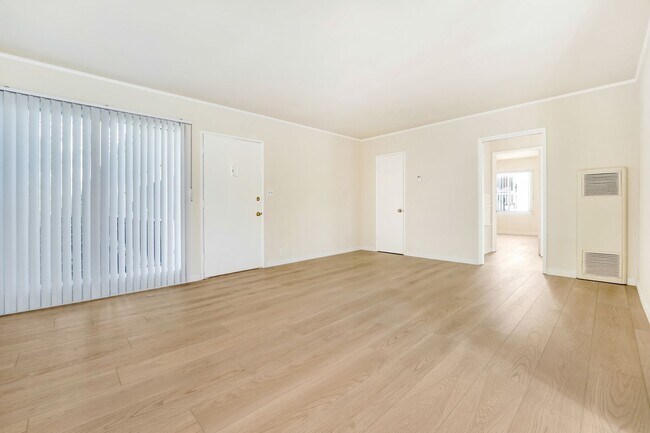 Foto del edificio - 500 California Ave