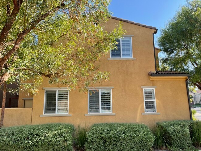 Building Photo - 37458 Paseo Violeta