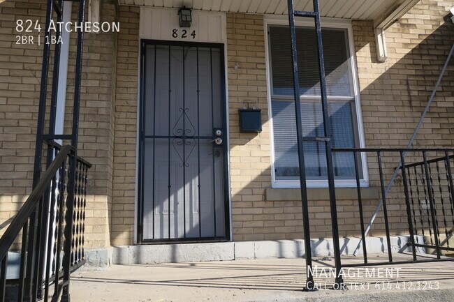 Foto del edificio - 824 Atcheson-