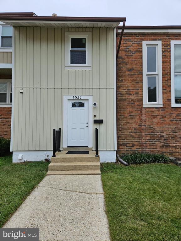 Building Photo - 6322 Bentham Ct