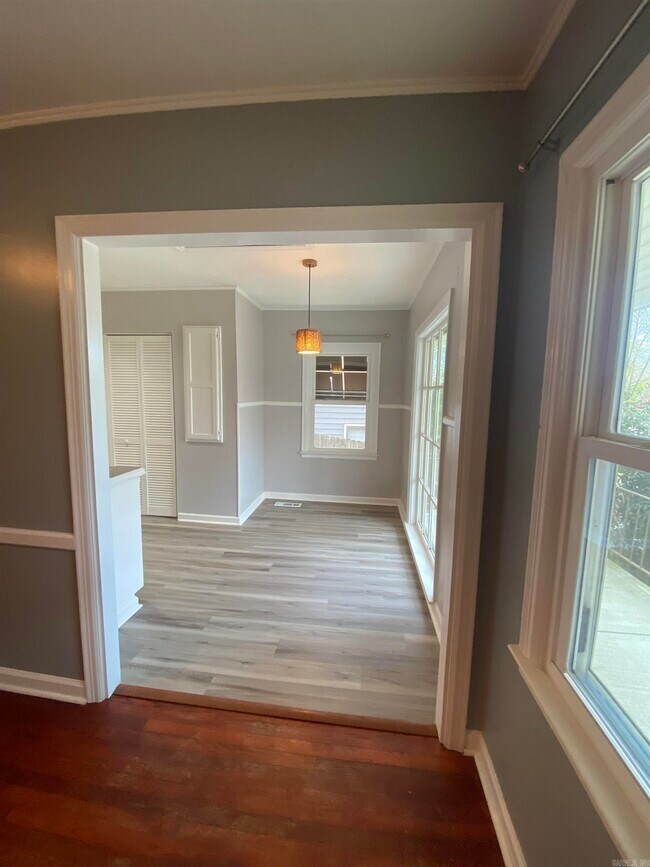 Foto del edificio - 6613 Beacon St