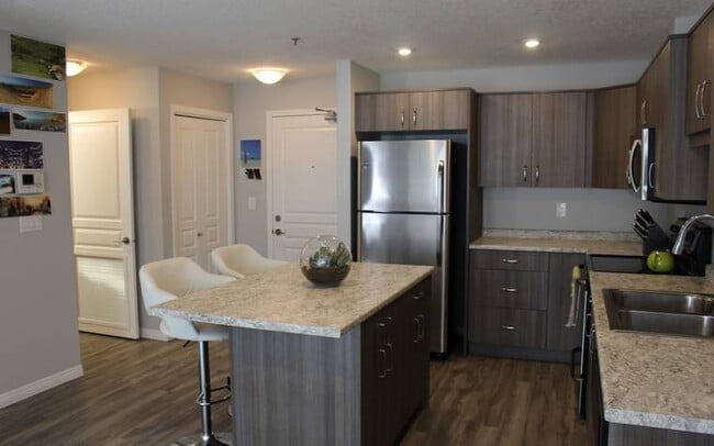 Building Photo - 108 Willis Cres