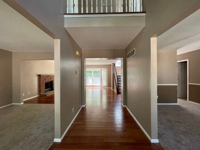 Foto del edificio - 636 Canary Estates Dr