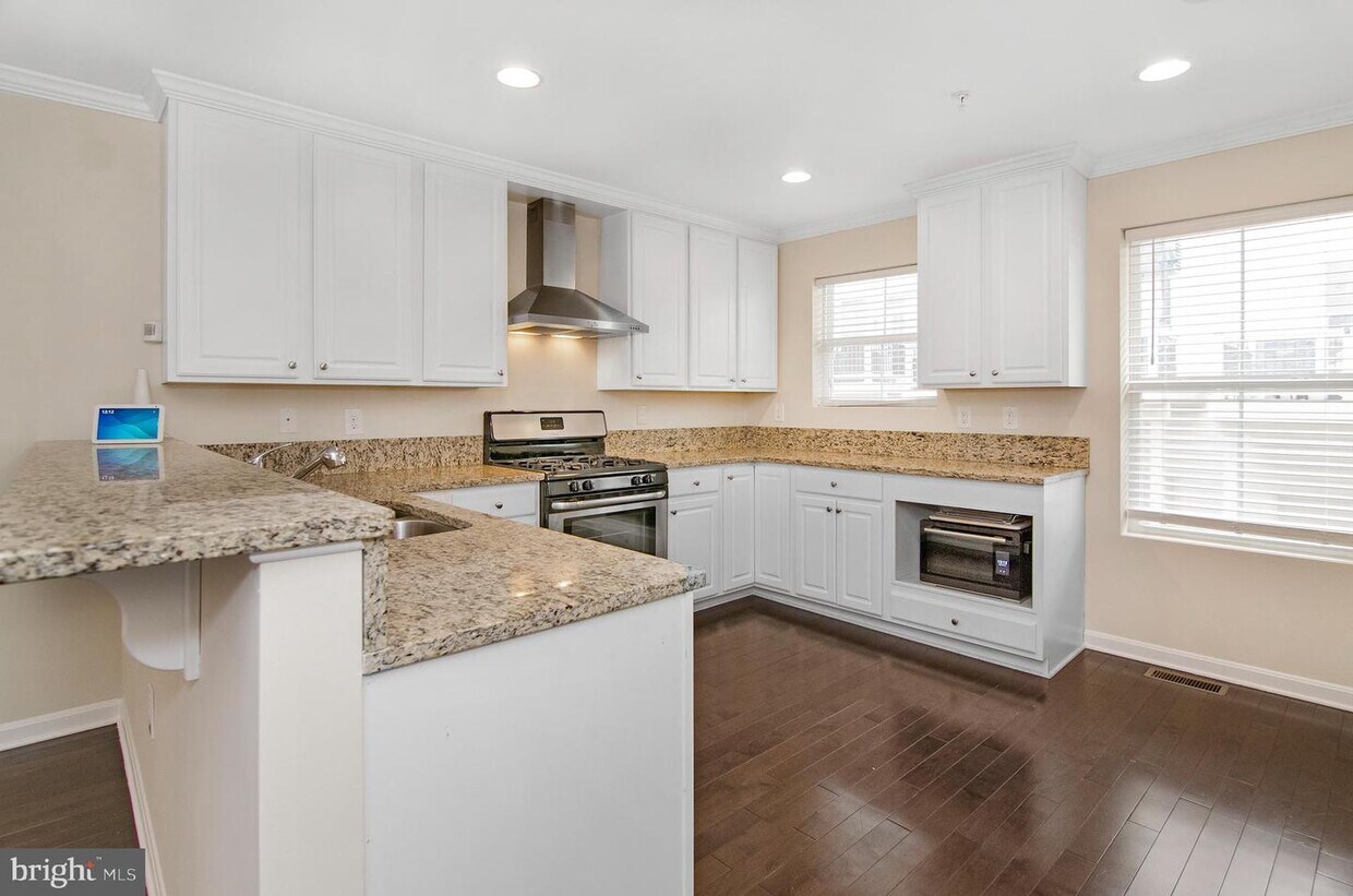 4626 Dillon Pl, Baltimore, MD 21224 Townhome Rentals in Baltimore MD