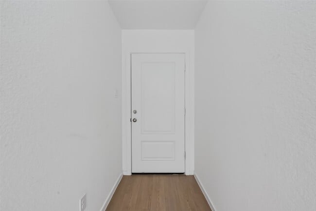 Building Photo - 3302 Hereford Dr