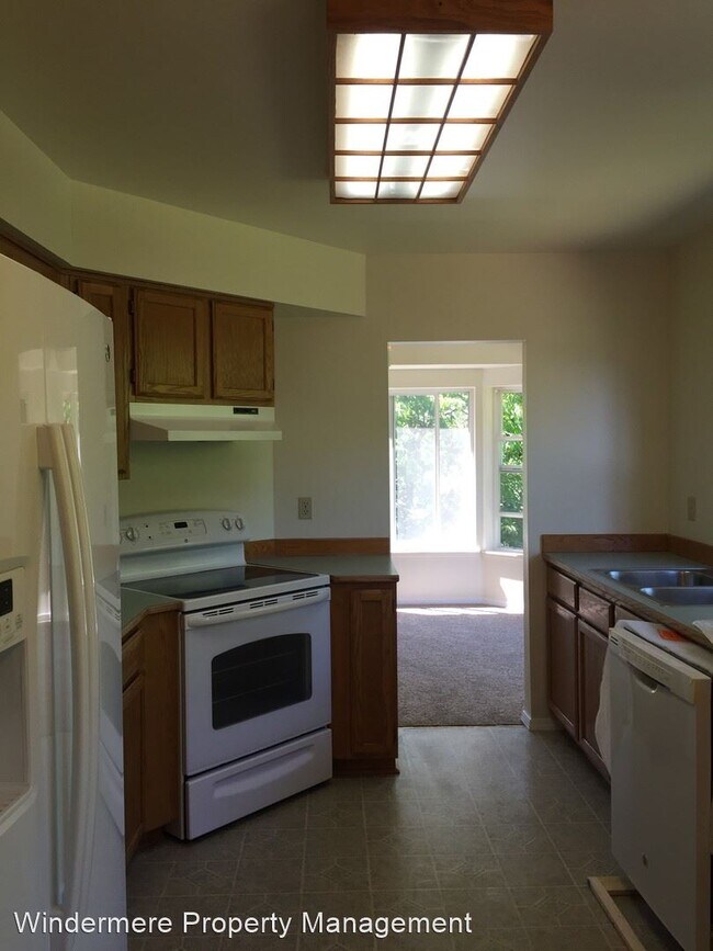 Building Photo - 3 br, 2.5 bath House - 26233 Montera Loop