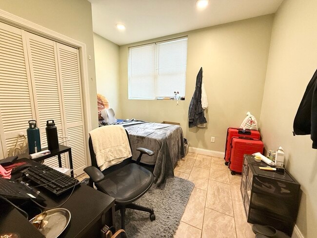 Foto del edificio - 299 Dudley St