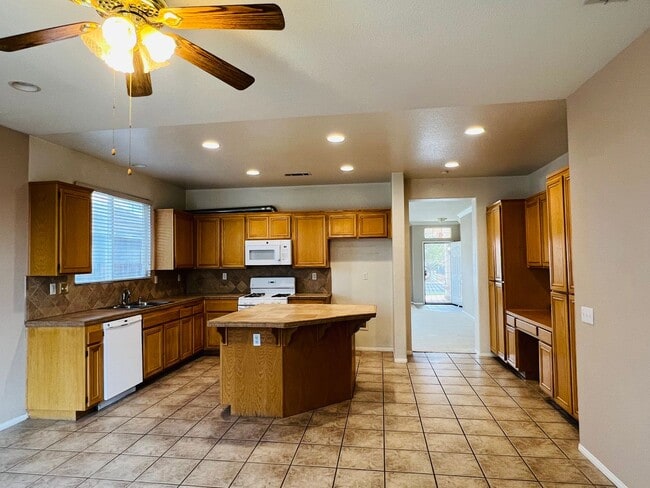 Foto del edificio - FOXFIRE RANCH VICTORVILLE