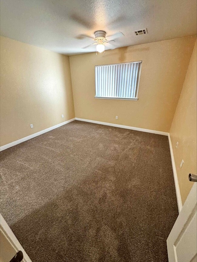 114 VAUGHN - Stuart Mesa - Military Housing