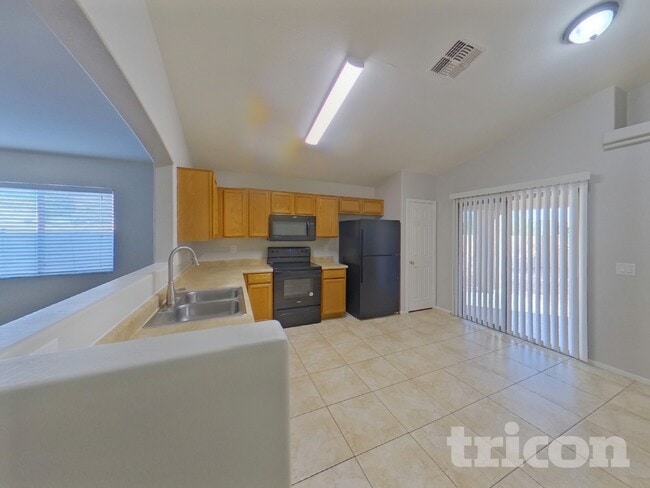 Foto del edificio - 19303 N Leland Rd