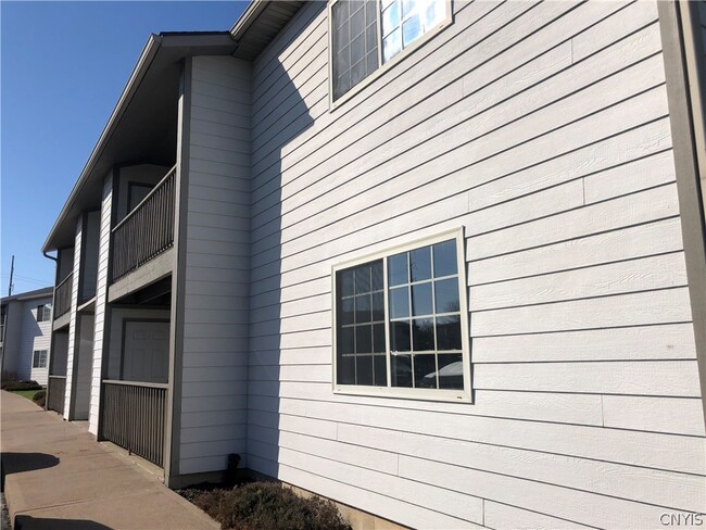 Building Photo - 5816 Stone Gate Heights