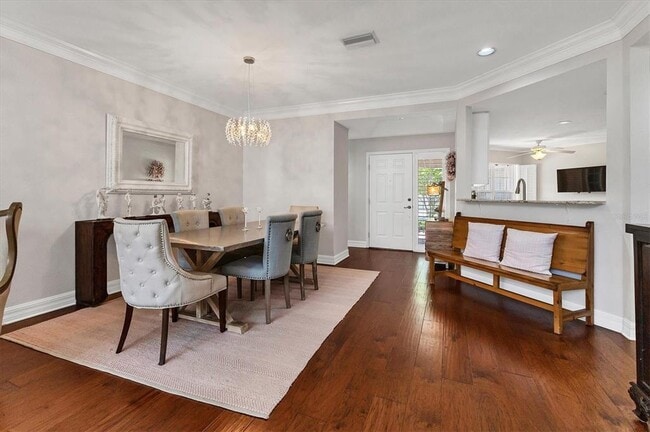 Building Photo - 1711 Starling Dr