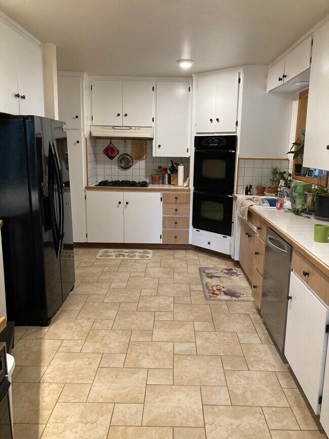 Foto del edificio - 18710 Choctaw Rd