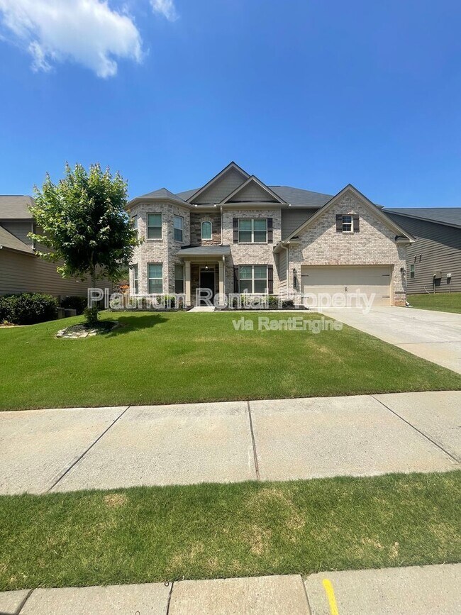 Building Photo - 5180 Mirror Lake Dr