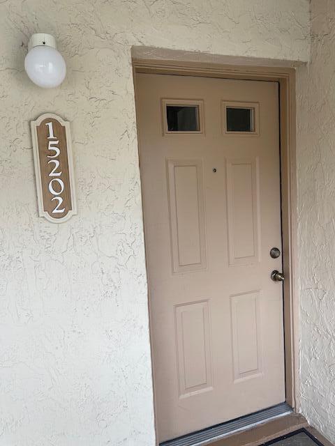 Building Photo - 15202 Glenmoor Dr