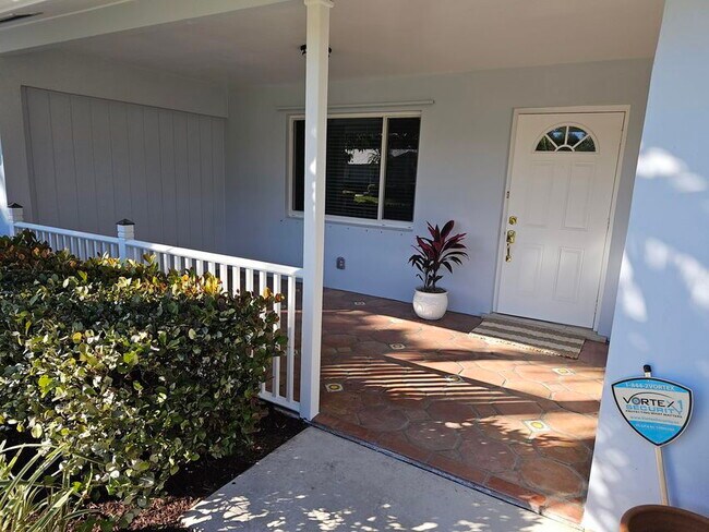 Building Photo - 355 Franklin Rd