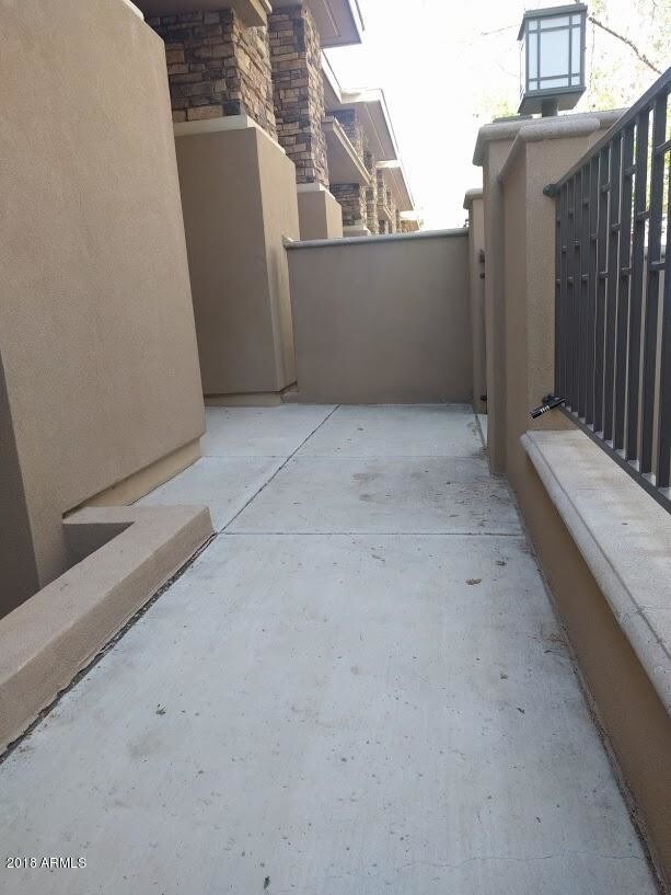 Foto del edificio - 5550 N 16th St