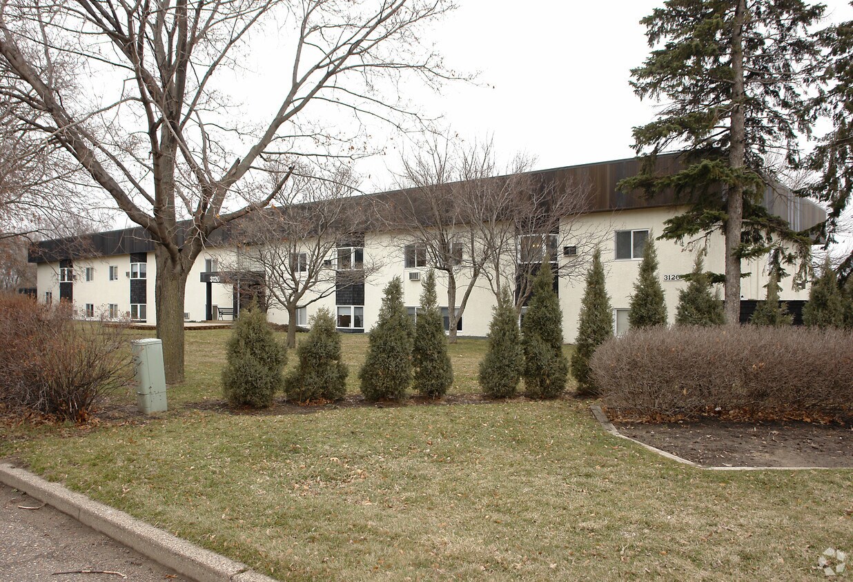 Primary Photo - Sutton Place