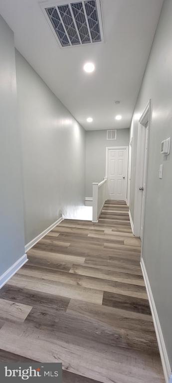 Foto del edificio - 802 N Division St