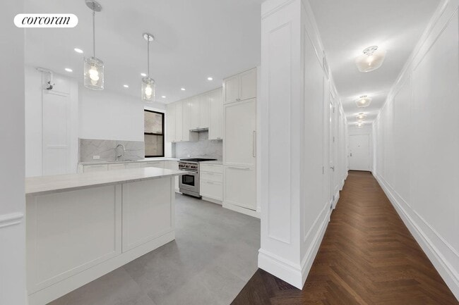 Foto del edificio - 203-211 W 81st St