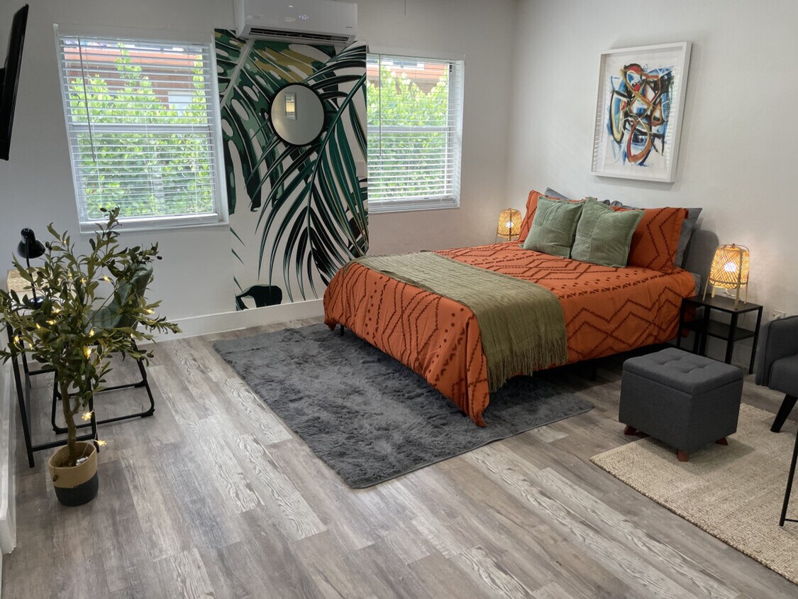 Foto principal - 522 NW 11th Ave