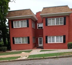 Building Photo - 2410 Arlington Crescent