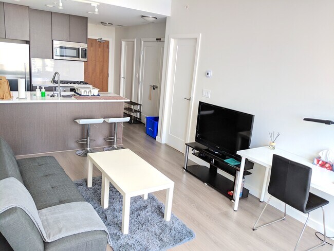 Building Photo - 3333 Sexsmith Rd